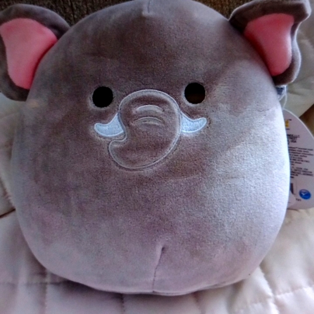 8" MILO the Elephant Squishmellow NWT
